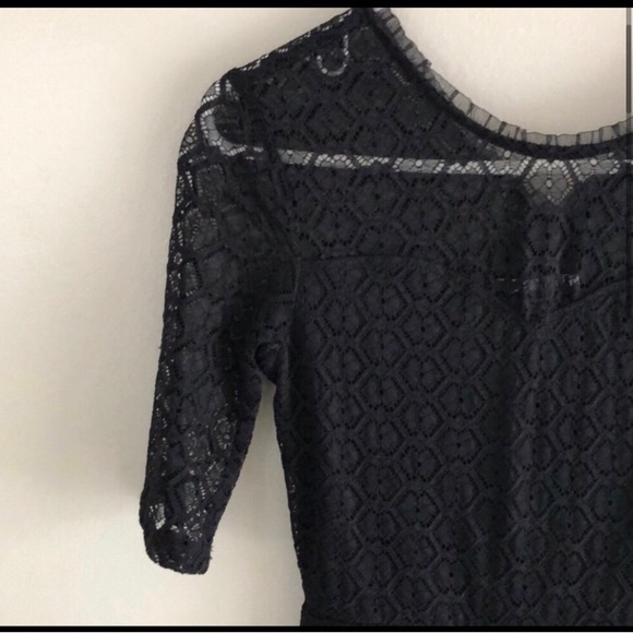 🖤Paperdoll Lace Dress - Picture 3 of 6